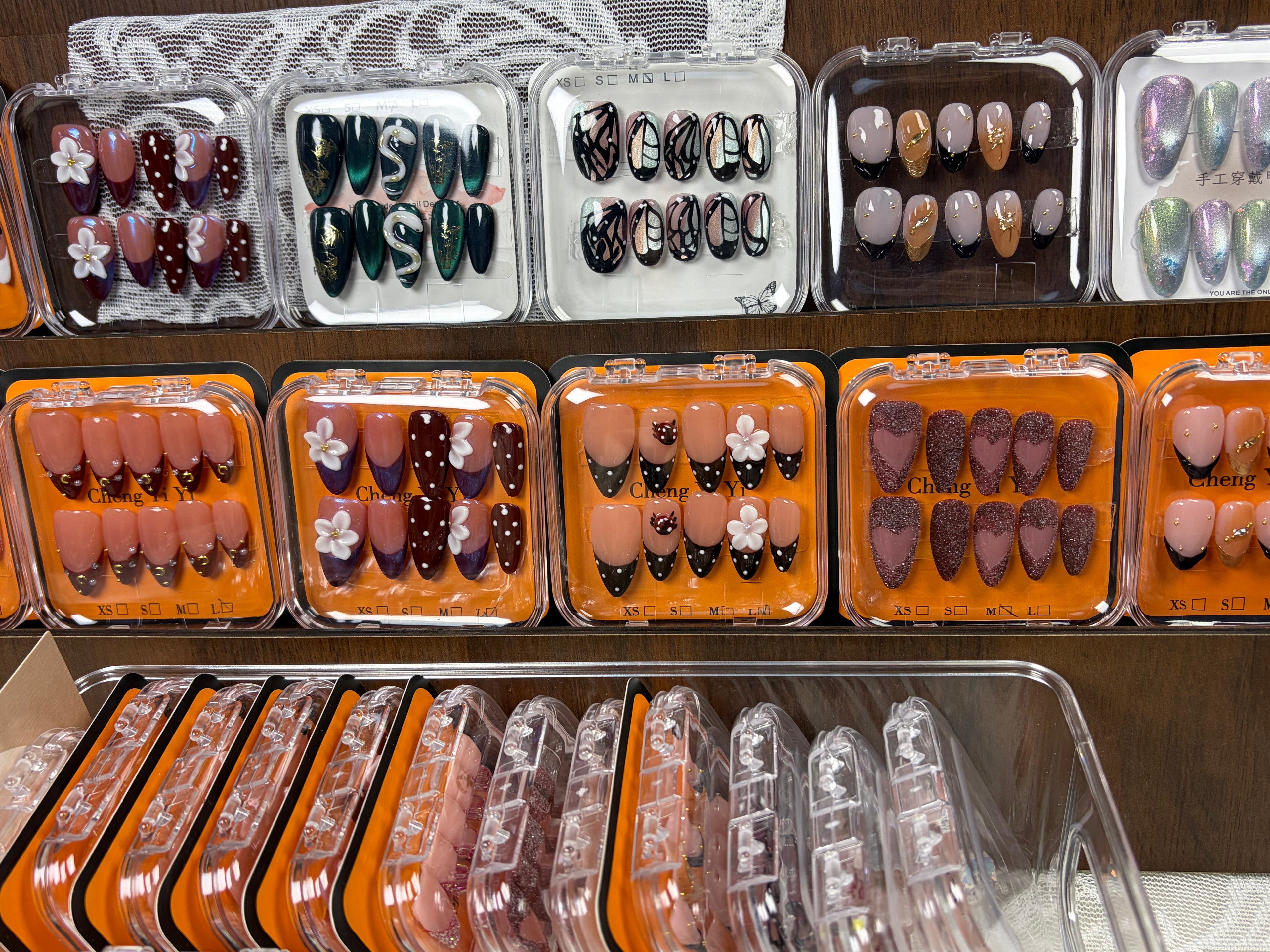 CHOOSE one by one High qulity Press-on nails